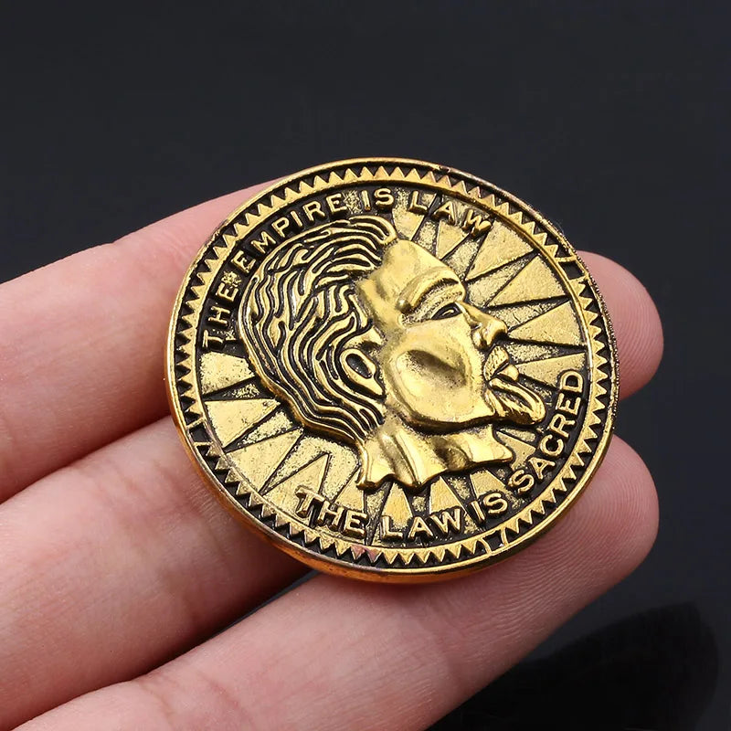 SG The Elder Scrolls Pendants Necklaces Dinosaur Triang Dragon Coin Keychain keyring Pendant Jewelry