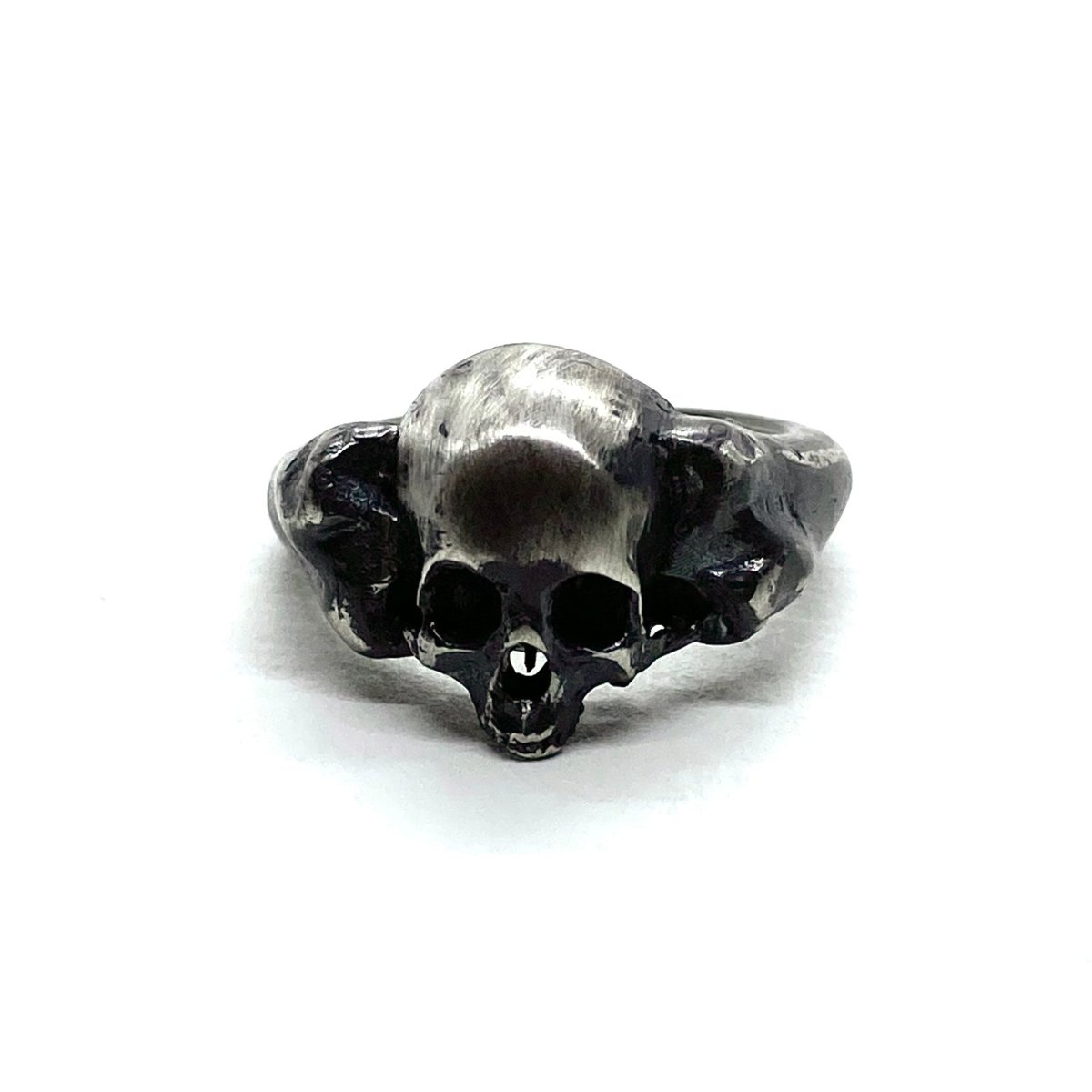 Skull and Bones Ring in Sterling Silver Fulfilled Julian The 2nd