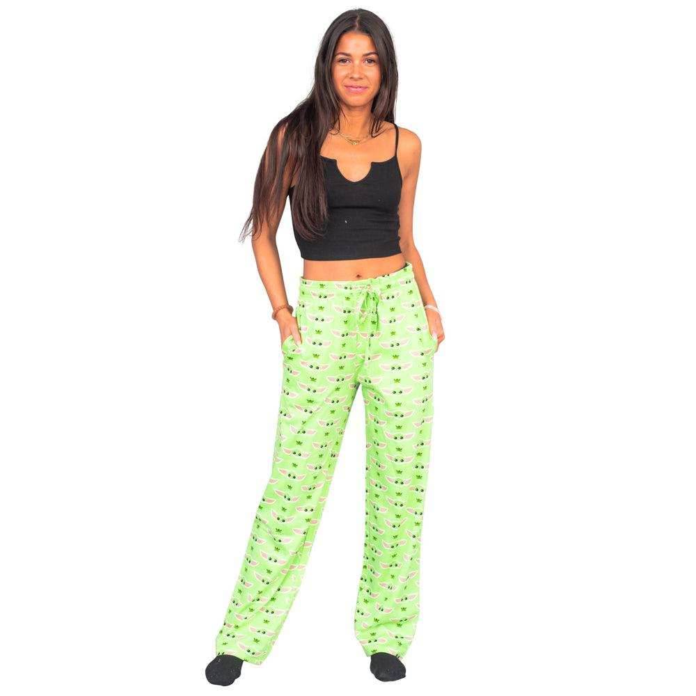 Star Wars Baby Yoda and Frogs Pajamas Green Lounge Pants - S