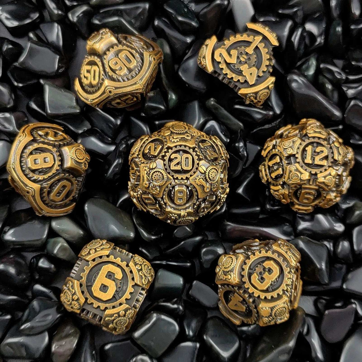 Steam Age - Brass-colored mechanical gear metal dice set