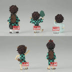 Demon Slayer: Kimetsu no Yaiba World COLLECTABLE Figure - Tanjiro Kamado Collection - Blind Box (1 Blind Box) - 