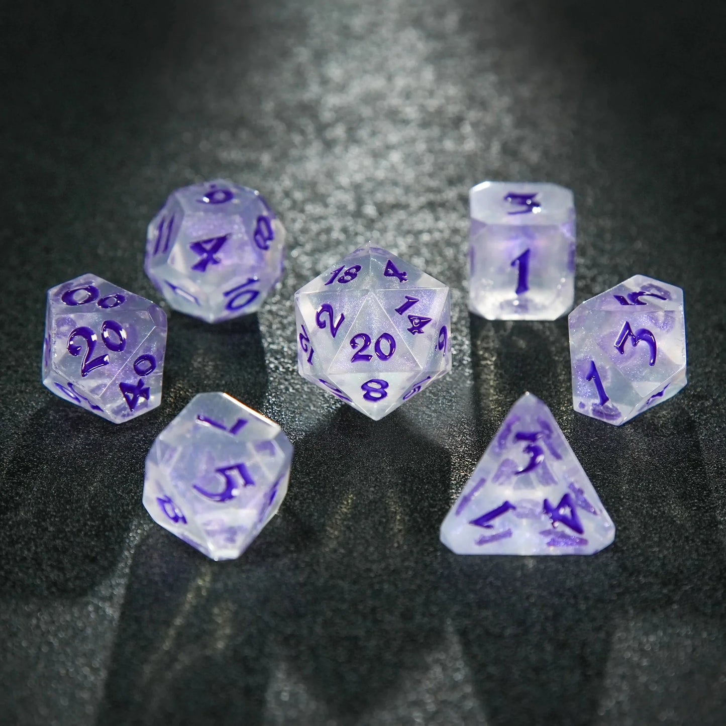 Transparent flat-angle acrylic polyhedron RPG dice set + purple liquid font
