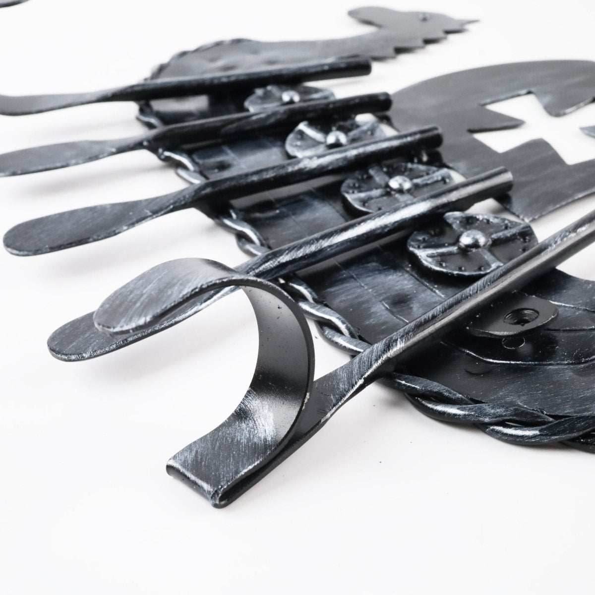 Silver Stand for Leviathan Axe - 