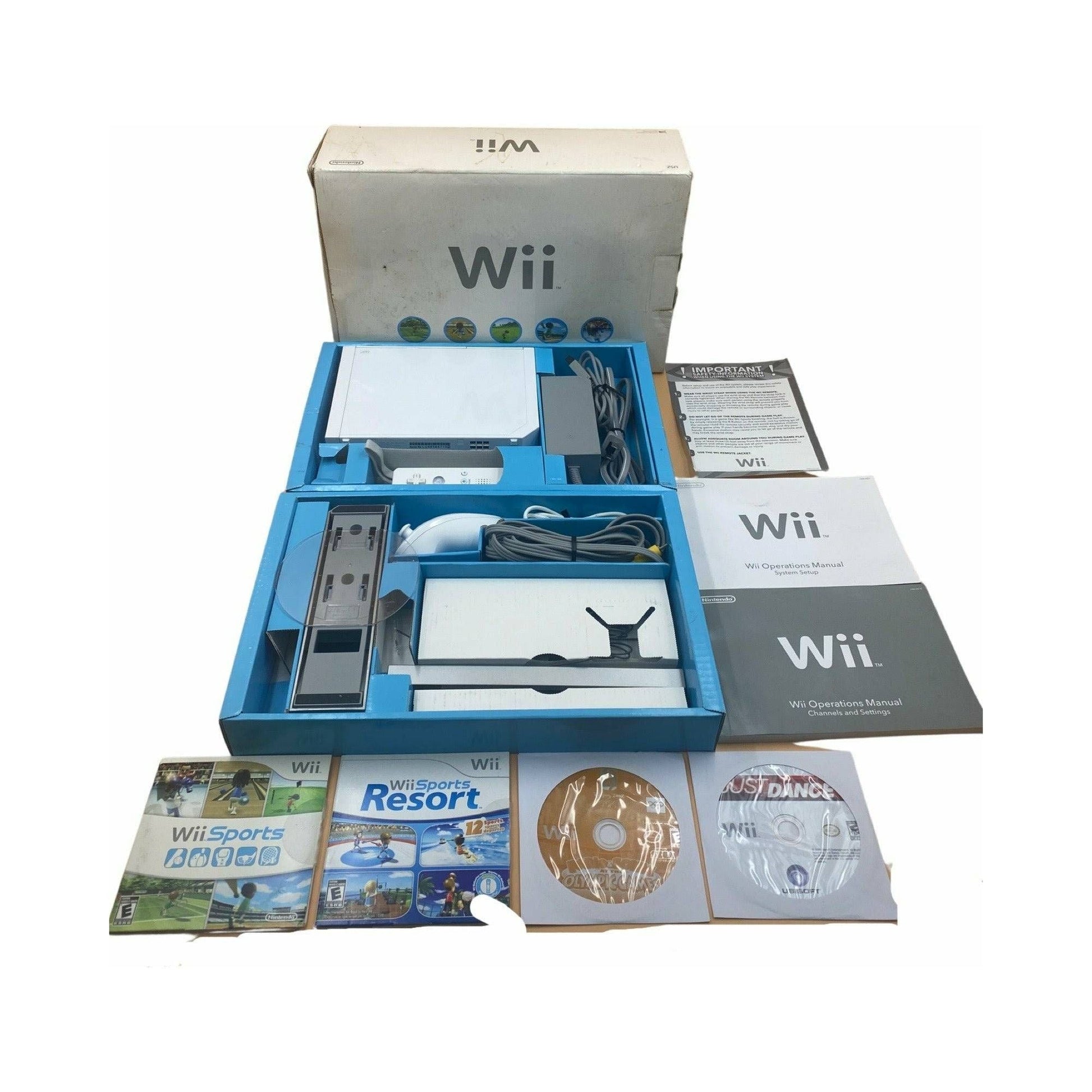 Wii Sports (Console-CIB) (4 Game Bundle)