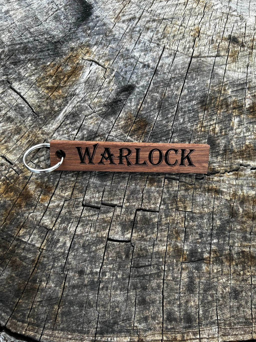 DND Character-Class Keychain - Dungeons & Dragons (Nat Twenty!)