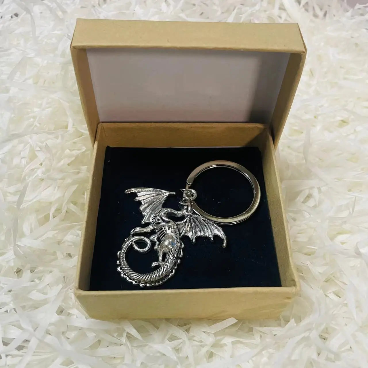 Wing Dragon Pendant Keychain Box Set Vintage Medieval Animal Fire Dragon Keyrings Halloween Christmas New Year Birthday Gift