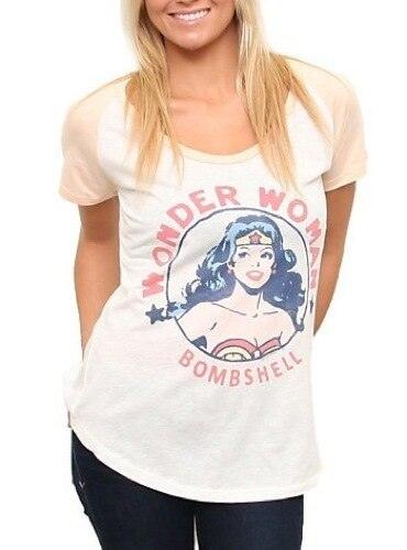 Wonder Woman Bombshell "The Outfielder" Raglan T-shirt