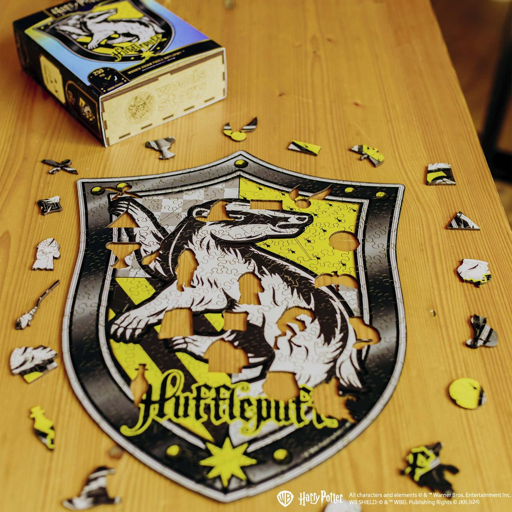 Wooden jigsaw puzzle Harry Potter Hufflepuff™