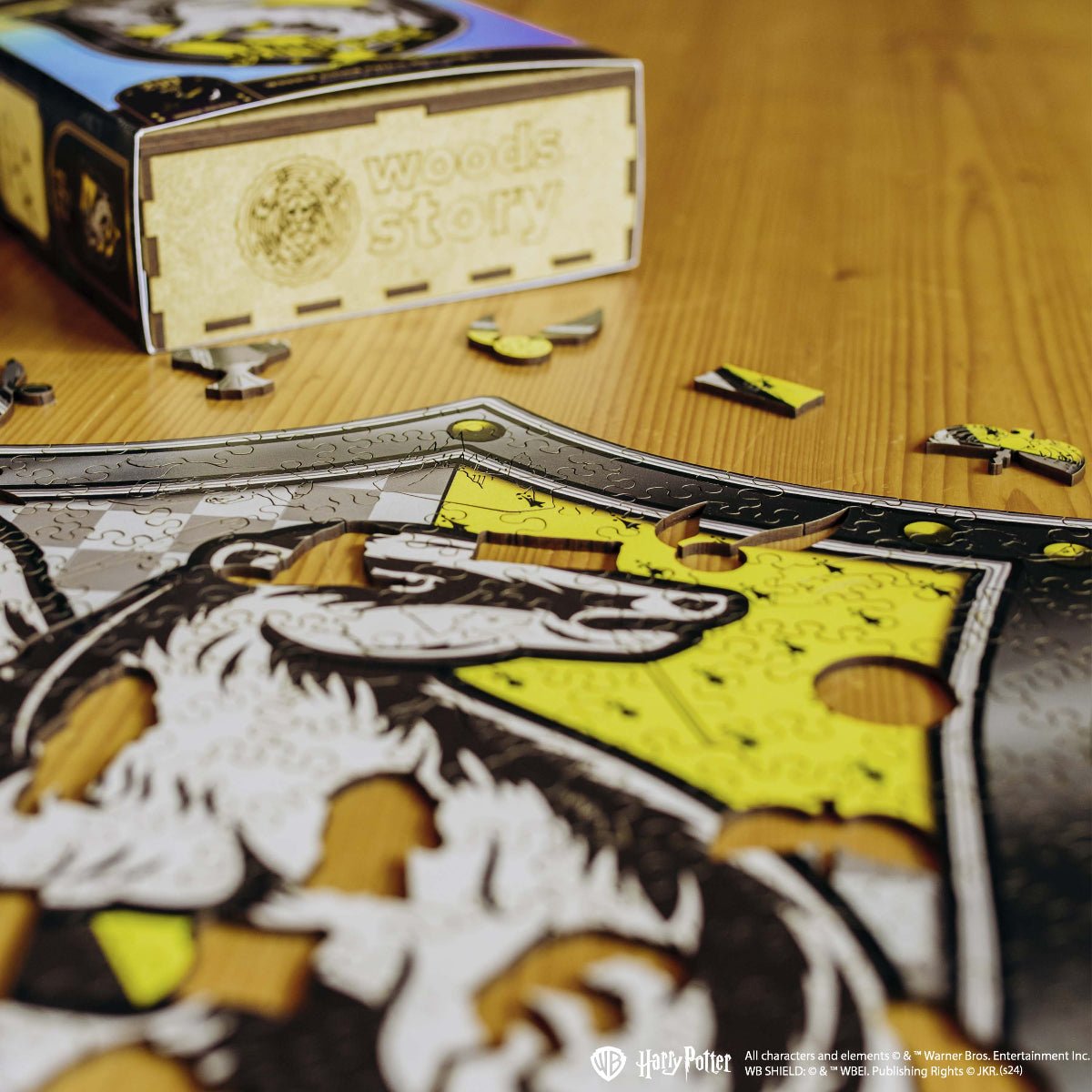 Wooden jigsaw puzzle Harry Potter Hufflepuff™